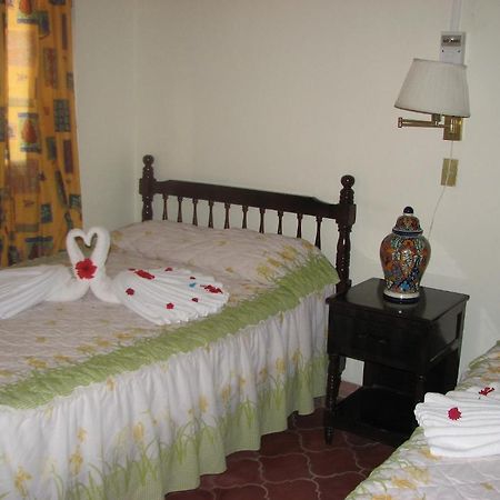 Bungalows El Delfin Rincon de Guayabitos Buitenkant foto