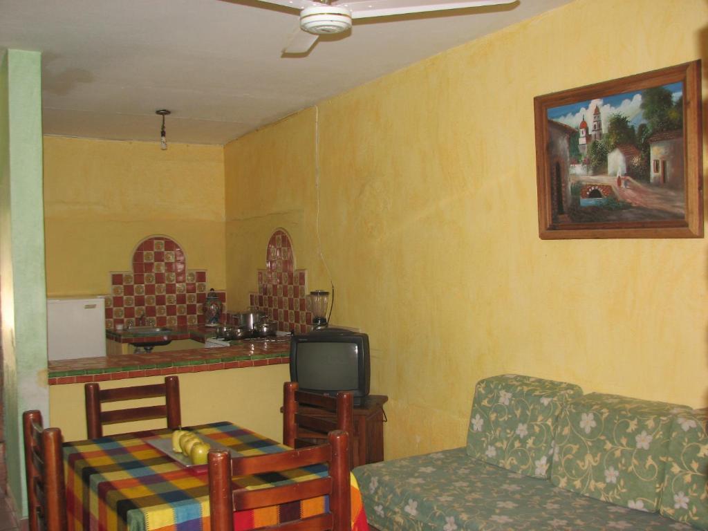 Bungalows El Delfin Rincon de Guayabitos Kamer foto